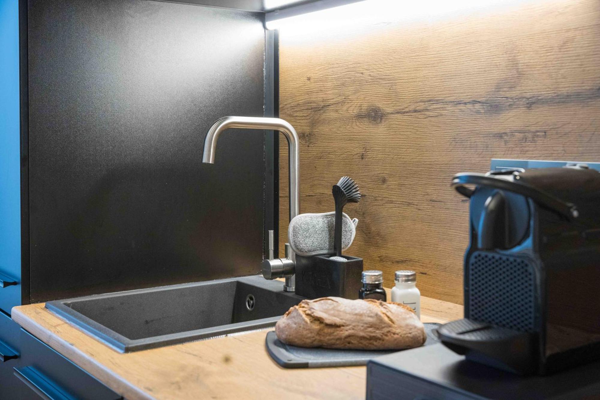 Schillerapartment Hof, Kueche, 24H Digital-Checkin, Parkplatz, Wlan250Mbit Hof  Luaran gambar