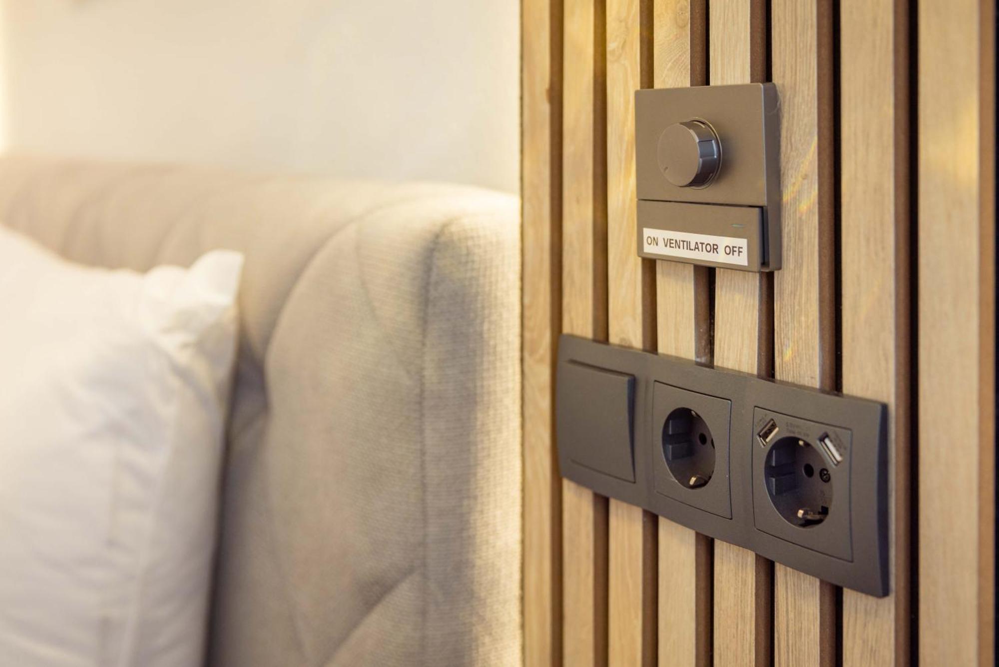 Schillerapartment Hof, Kueche, 24H Digital-Checkin, Parkplatz, Wlan250Mbit Hof  Luaran gambar